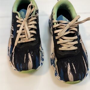 Asics Noosa Athletic Shoes